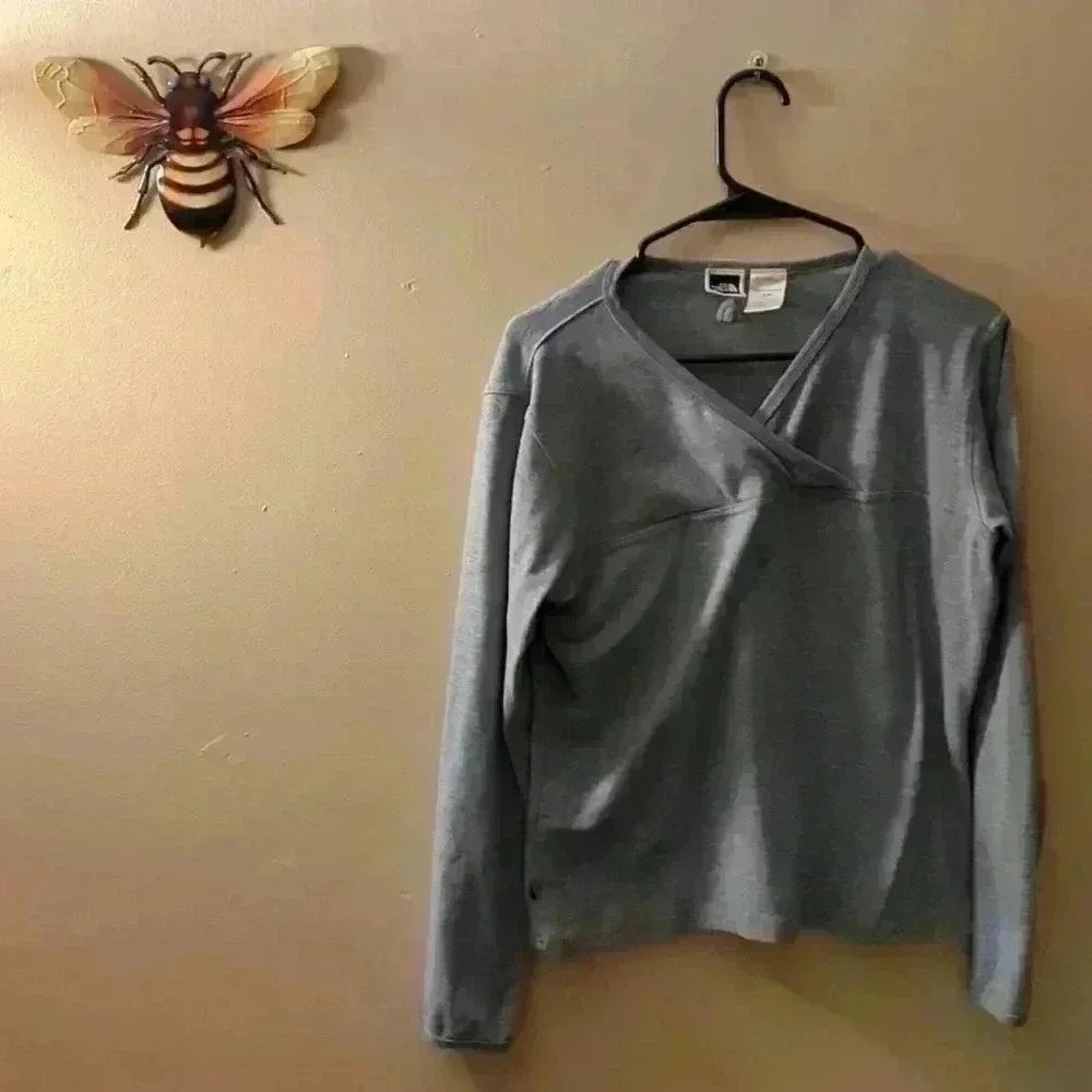The North Face long sleeve shirt, gray, large